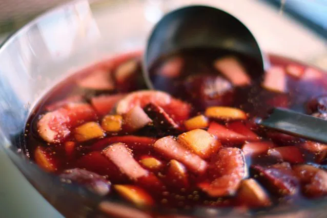 Sangria-la-ricetta-originale-spagnola-e-le-sue-varianti